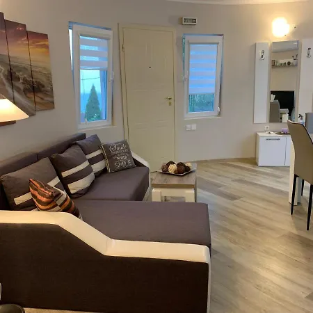 Sunray Guest House, With Lovely View וארנה